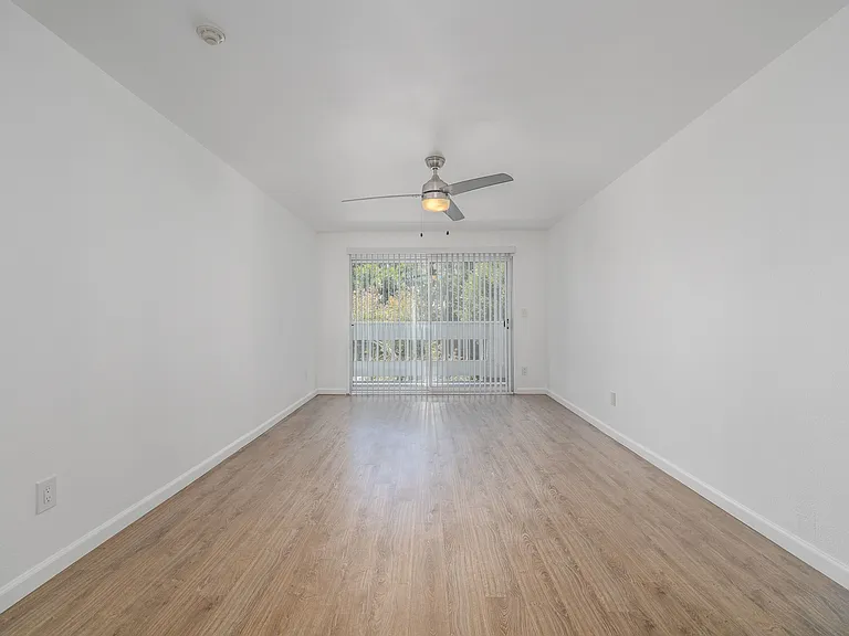 3111 4th Street — Photo 8