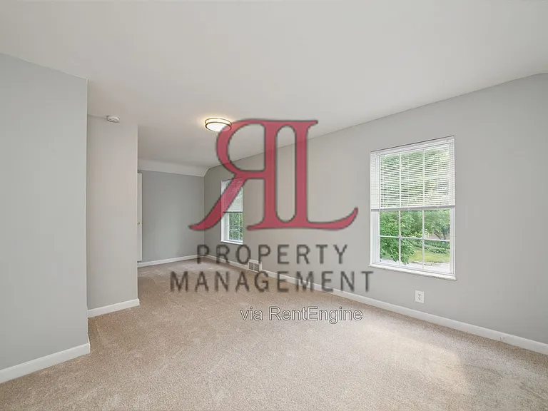 85 Eastmoor Blvd — Photo 24