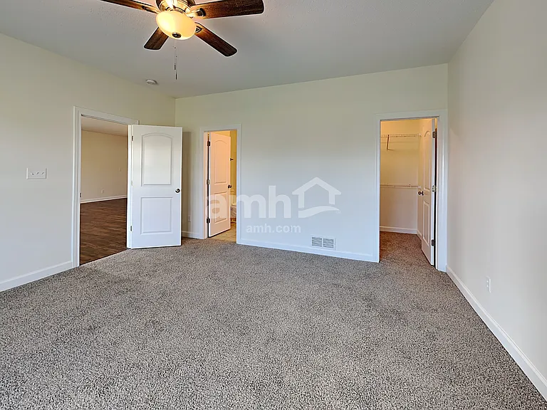 754 Taney Ct — Photo 8