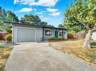 332 Calais Dr, Pinole, CA 94564