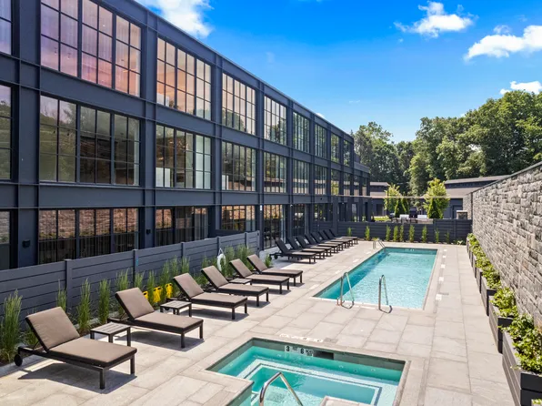 41 Richmondville Avenue #212, Westport, CT 06880