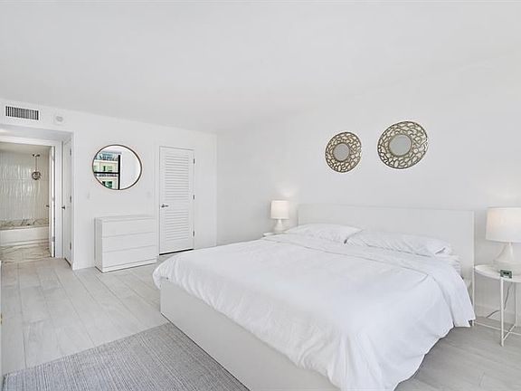 4th image of 3400 N Ocean Dr APT 1906