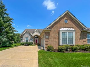 16738 Carriage Way, Northville, MI 48168