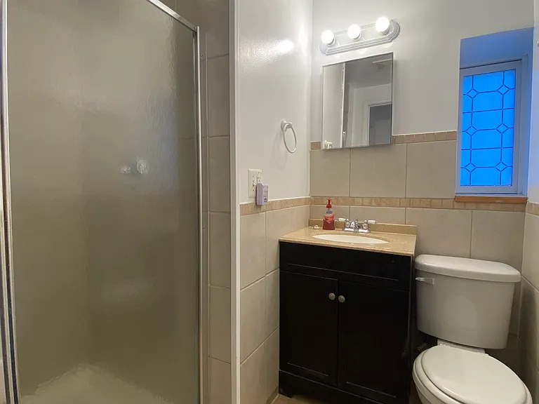 5954 W Leland Ave #BASEMENT — Photo 8