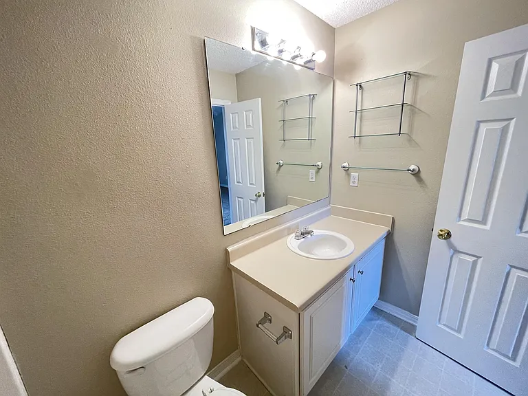 495 Keystone Rd — Photo 8