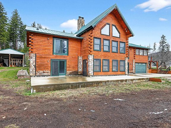 3rd image of 1371 Willms Rd