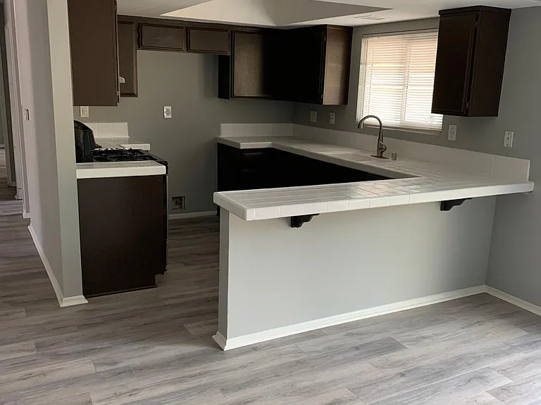 14523 S Budlong Ave #A — Photo 8
