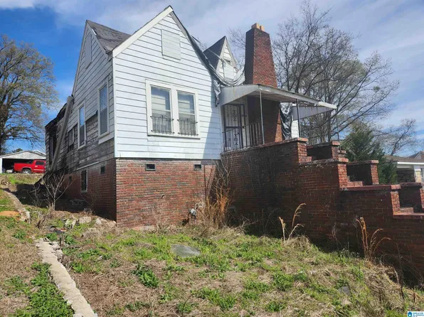 2736 21st St W, Birmingham, AL 35208