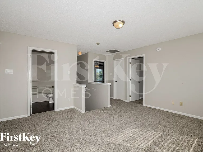 11 Atherton Ct — Photo 7