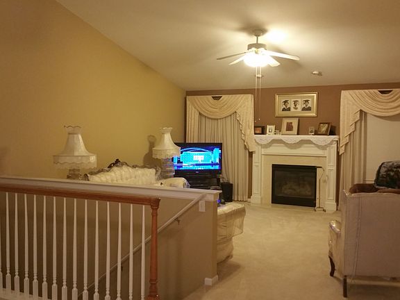 3rd image of 13836 Pond Bluff Dr #95