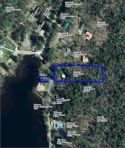 3rd image of 163 GARNET LAKE Road