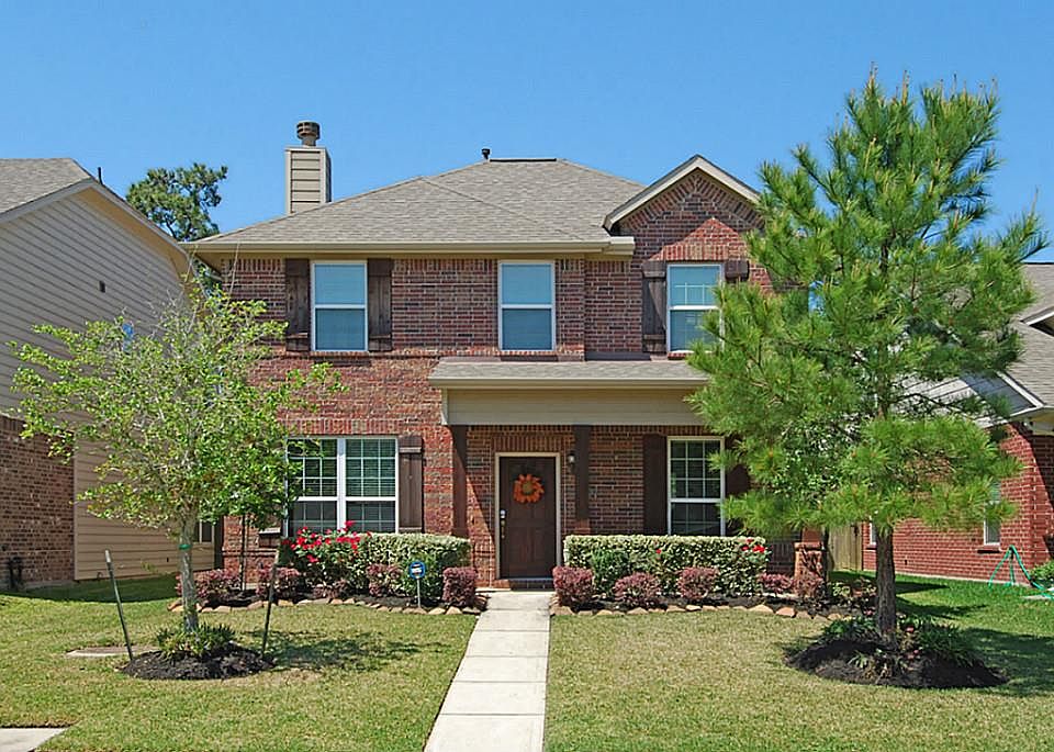 1st image of 17215 Marquette Point Ln