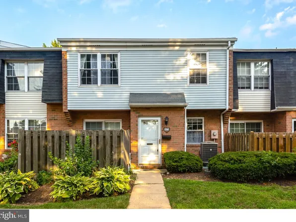 3072 Harbour Dr, Palmyra, NJ 08065