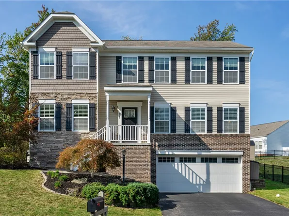 212 Foxwood Rd, Coraopolis, PA 15108