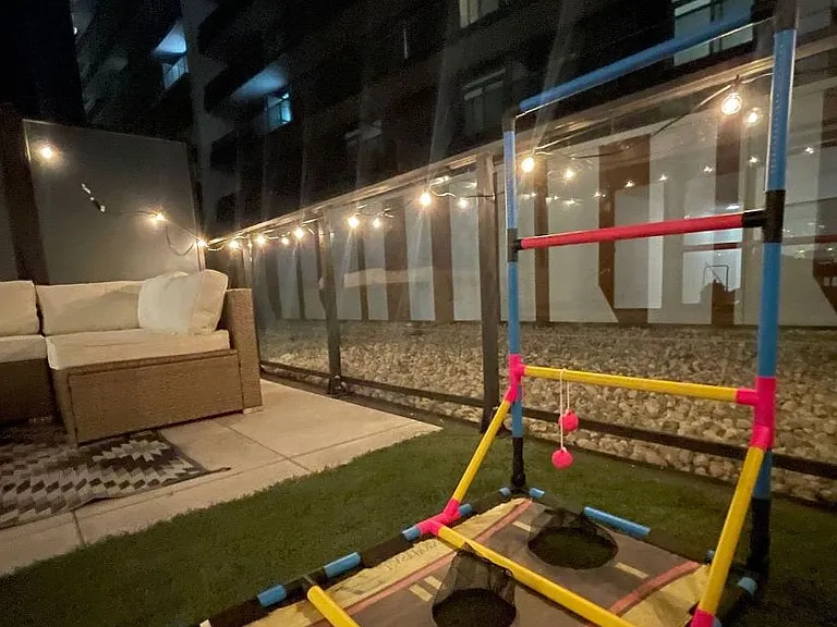 1 Jarvis St #324 — Photo 9