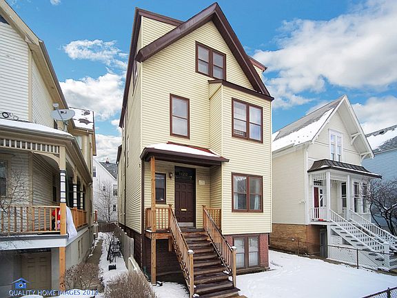 2nd image of 1118 W Barry Ave