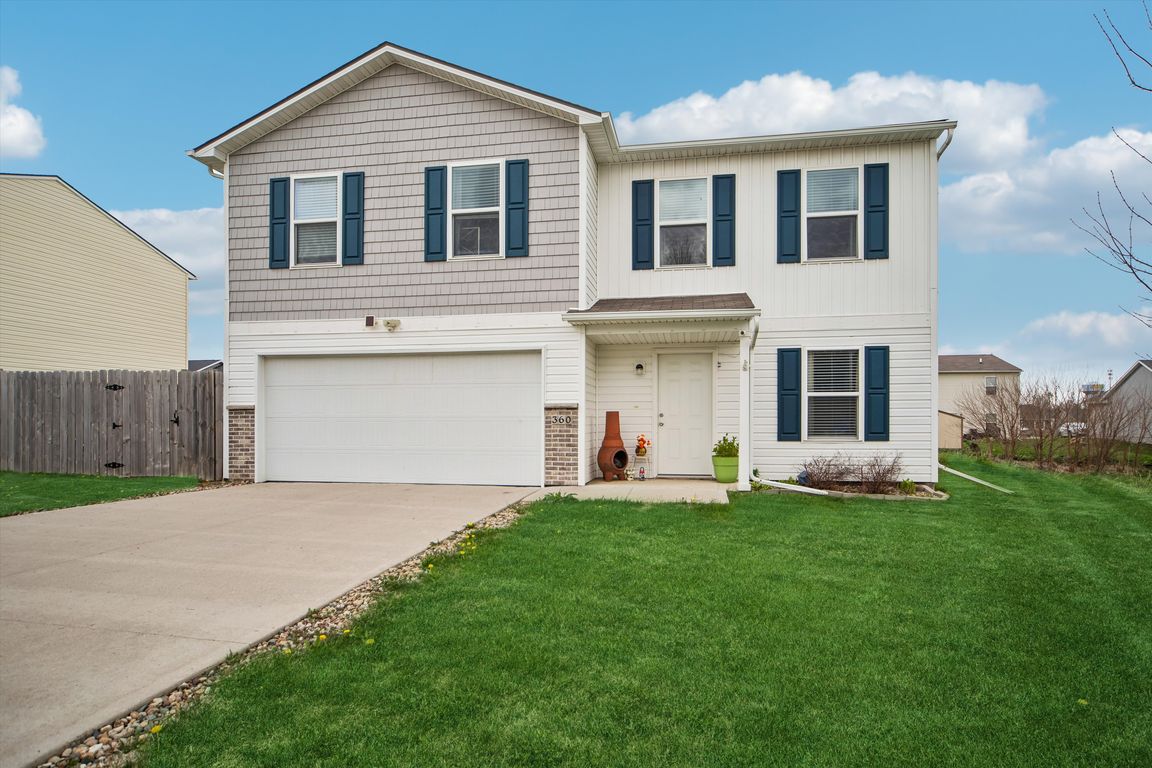 360 Hillside Dr, Pleasant Hill, IA 50327 | Zillow