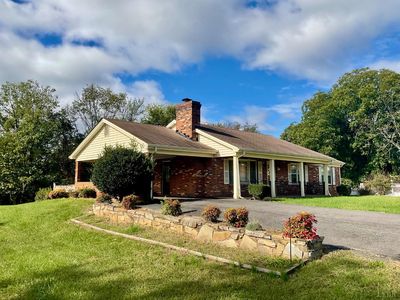 121 Crestwood Dr, Madison Heights, VA, 24572