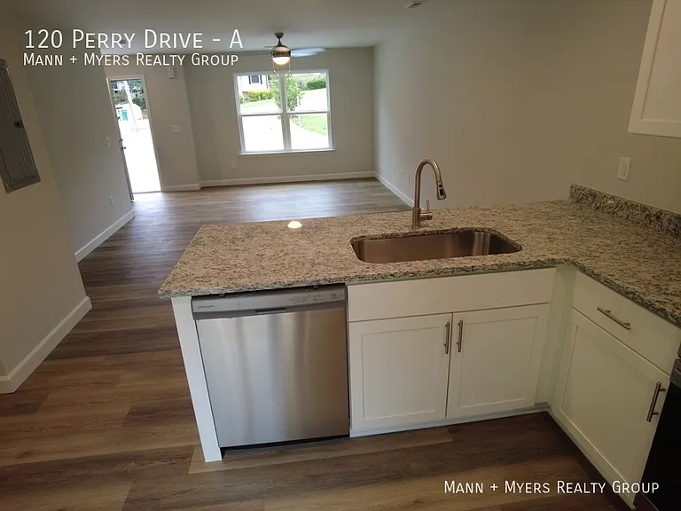 120 Perry Dr #A — Photo 13