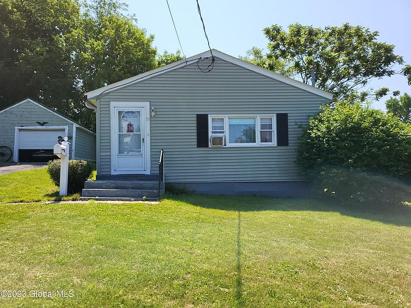 2nd image of 19 Oakland Avenue