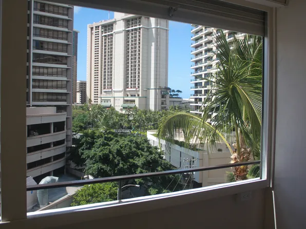425 Ena Rd, Honolulu, HI