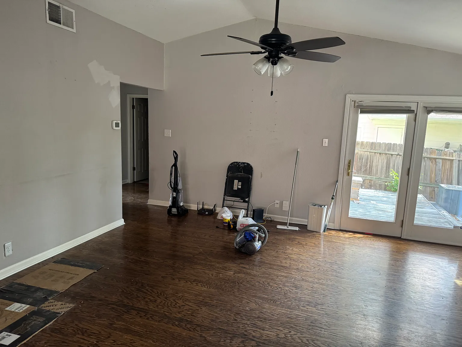 3 bed, 1215 sqft, $1,650 — Photo 4