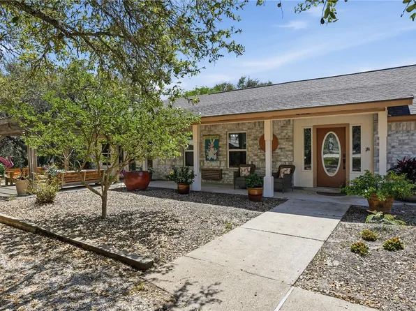 1663 Mooney Ln, Ingleside, TX 78362