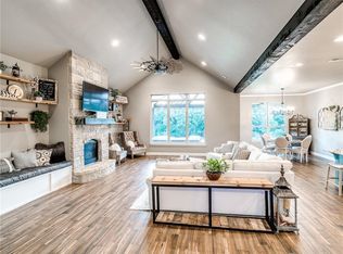 13625 Creek View Dr, Edmond, OK 73025