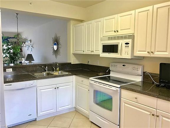 5th image of 7812 Regal Heron Cir APT 205