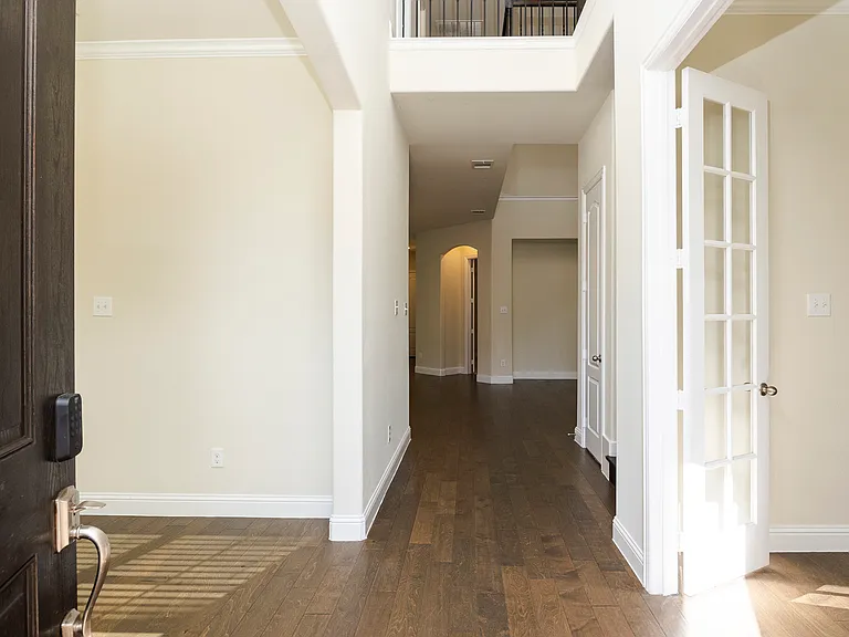 5313 Basham Ln — Photo 9