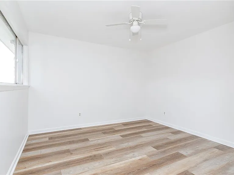 346 Carpenter Dr #20 — Photo 16