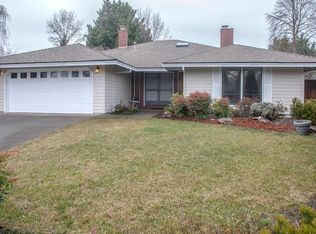 525 Renee Cir, Central Pt, OR 97502