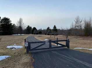 3 Hackmatack Dr, Scarborough, ME 04074