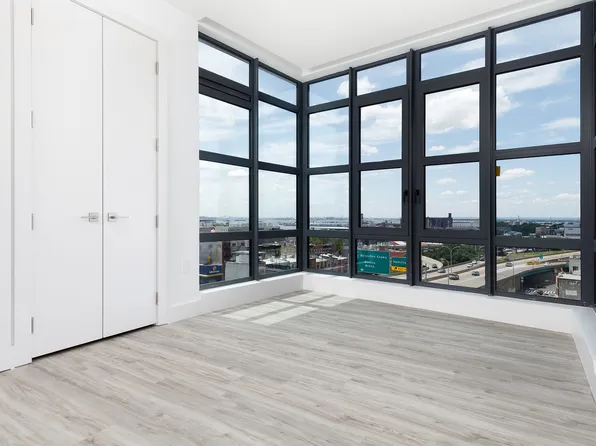 584 4th Ave, Brooklyn, NY