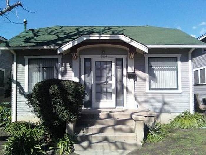 *CLEAN, HISTORIC HOME*