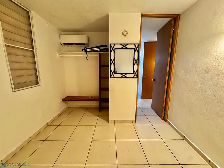 H-37 Calle 5 #1 — Photo 9