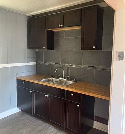 2nd image of 443 S Main St #10512589