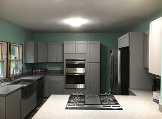 2383 Cabin Creek Rd, Dry Branch, WV 25061