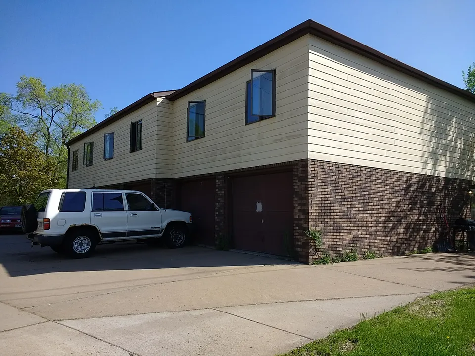 303 Talmadge St #3