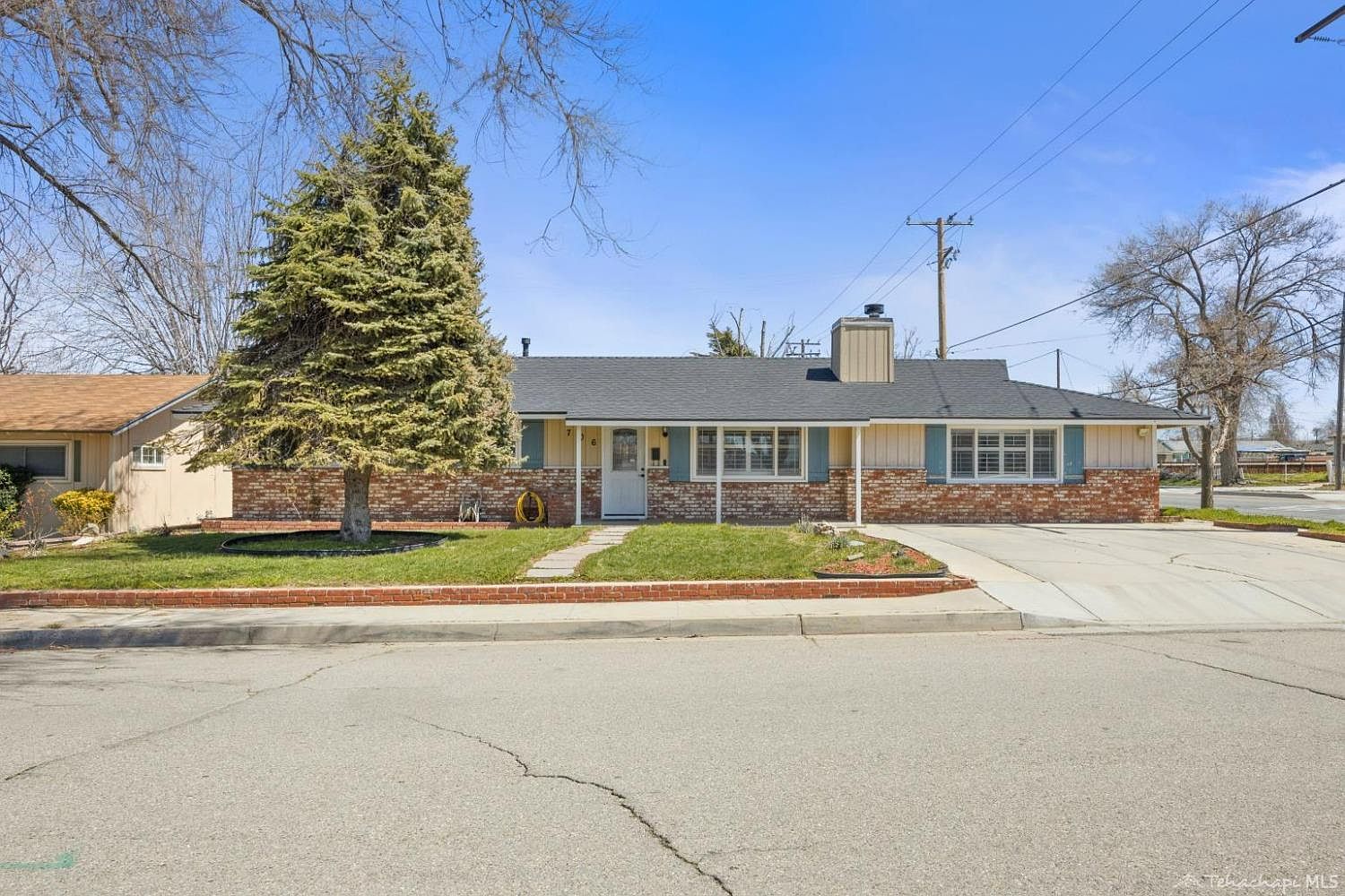 706 S Mill St, Tehachapi, CA 93561 Zillow