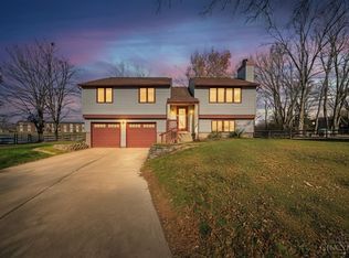 4537 Cove Cir, Batavia, OH 45103