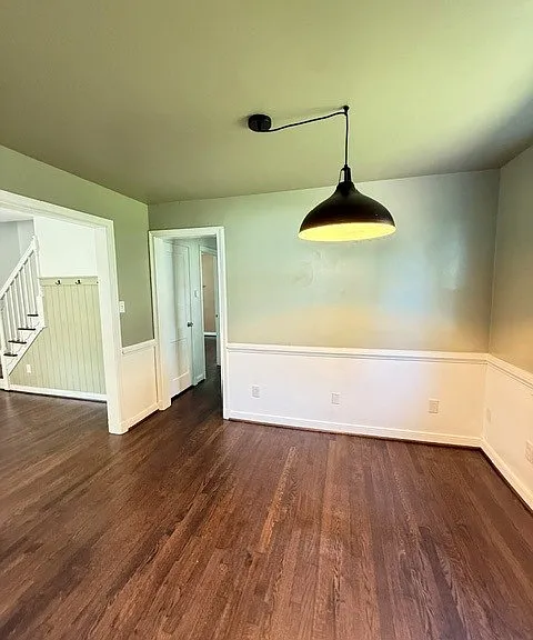 1300 Maywood Rd — Photo 10
