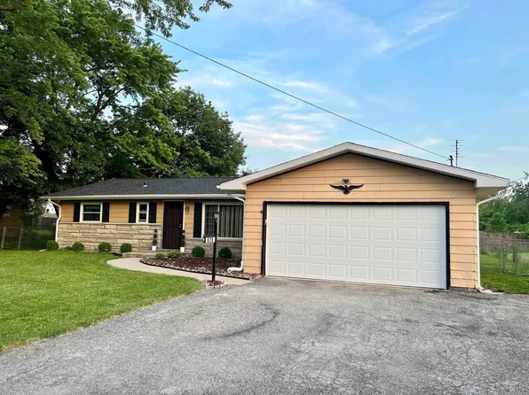 828 Ventura Ln, Fort Wayne, IN 46816