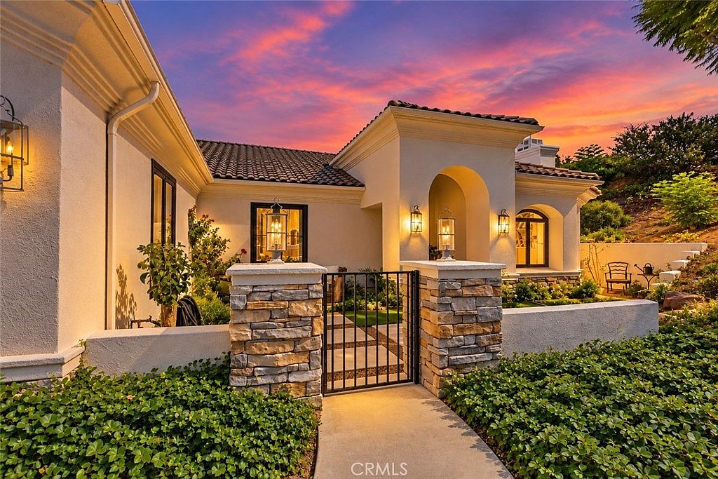 2278 Lindsey Ct, Fallbrook, CA 92028 | MLS #SW26209788 | Zillow