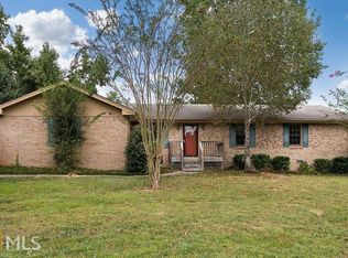 1674 Moss Dr, Snellville, GA 30078