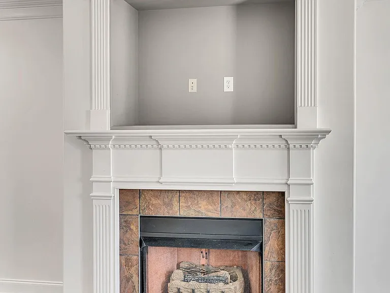 412 White Petal St SW — Photo 9