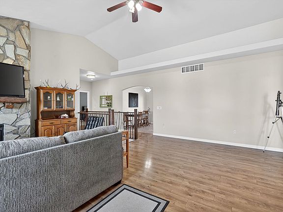 5th image of 4479 Oleary Rd