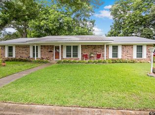 1002 S Lide Ave, Mount Pleasant, TX 75455