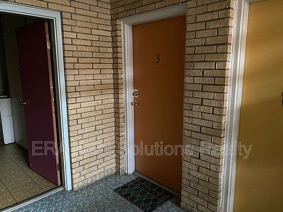 5th image of 2735 Queen City Ave APT 3