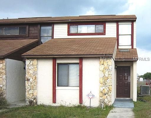 1st image of 2703 Hunt Club Ln